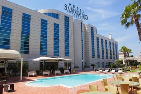 B&B HOTEL Napoli San Mauro