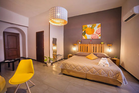 B&B Le 4 Stagioni Dante’s Suites