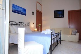 B&B Mitilini Central Station