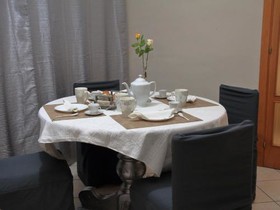 B&B Mitilini Central Station