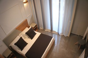 Be Italian Flat Piazza Bovio 22