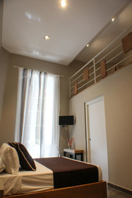 Be Italian Flat Piazza Bovio 22