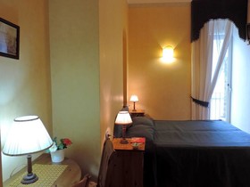 Bonapace Porta Nolana