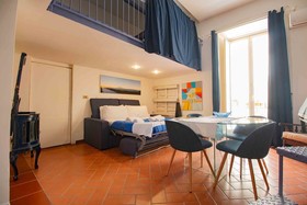 Carafa's Central Apartments