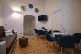 Carafa's Central Apartments