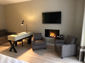 Caruso Place Boutique & Wellness Suites