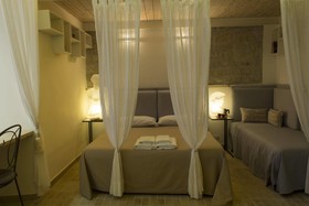 Casa Latina Bed and Breakfast