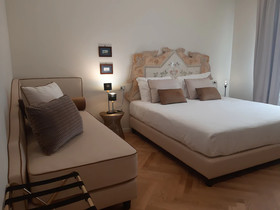 Casa Vittoria Napoli-Santa Lucia