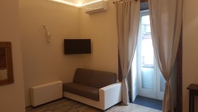 Corso 211 Beds & Suites