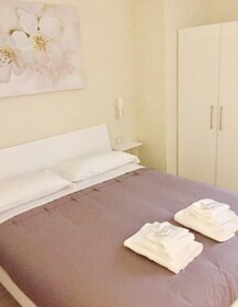 Da Polly A Piazza Amedeo