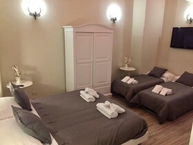 Da Polly A Piazza Amedeo