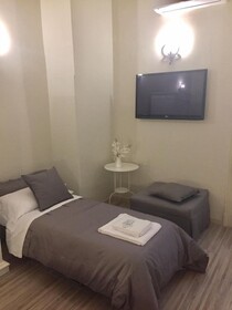 Da Polly A Piazza Amedeo