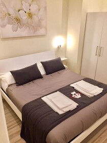 Da Polly A Piazza Amedeo