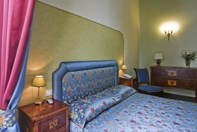 Decumani Hotel de Charme