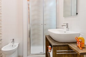 Devon Metro Studio Apartments