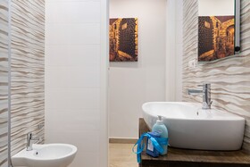 Devon Metro Studio Apartments