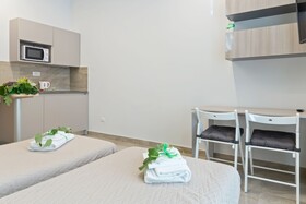 Devon Metro Studio Apartments