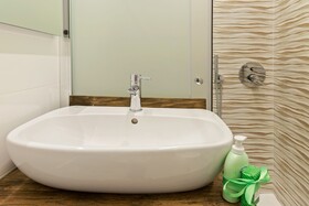 Devon Metro Studio Apartments