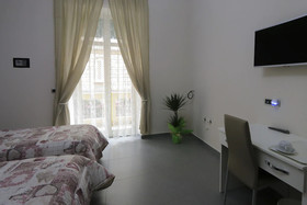 Donn'Anna Bed & Breakfast