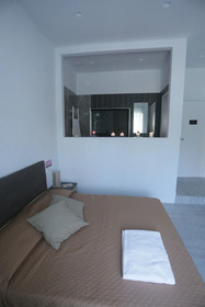 Esposito Plaza-Rooms & Suite
