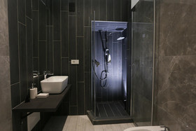 Esposito Plaza-Rooms & Suite