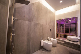 Gallery Suite Naples