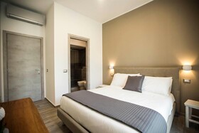 GB Napoli Central Station