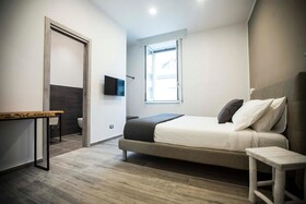 GB Napoli Central Station