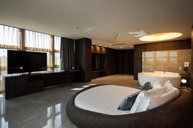 Gold Tower Lifestyle Hotel