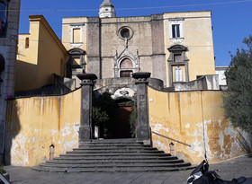 Hermes Rooms For Tourists