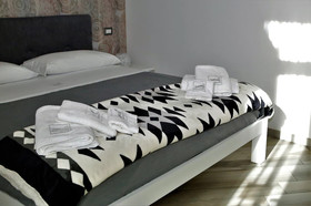 Hermes Rooms For Tourists