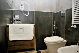 Hermes Rooms For Tourists