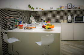 Hermes Rooms For Tourists