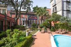 Hotel Costantinopoli 104