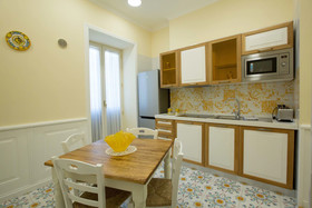 La Corte Dei Borboni