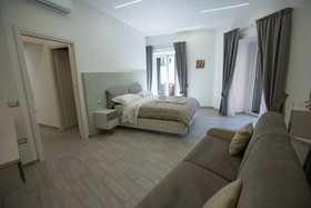 La Corte Dei Borboni