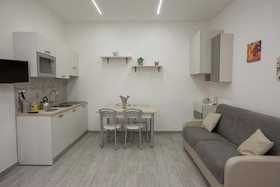 La Corte Dei Borboni