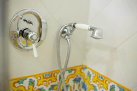 La Corte Dei Borboni