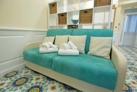 La Corte Dei Borboni