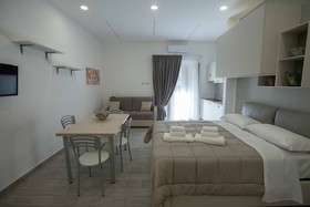 La Corte Dei Borboni