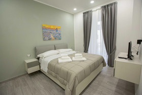 La Corte Dei Borboni