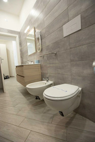 La Corte Dei Borboni