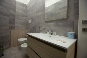 La Corte Dei Borboni