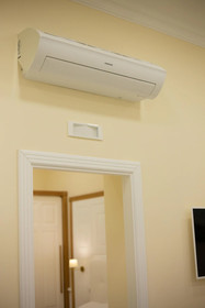 La Corte Dei Borboni