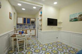 La Corte Dei Borboni