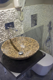 Leone Camere D'autore