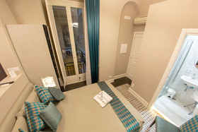 Leone Camere D'autore