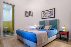 Napoliamo Guest House