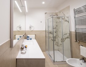 Napoli City Center - Appartamenti E Camere