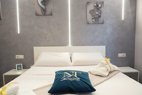 Napolitano Rooms